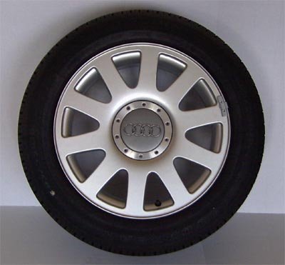 Оригінальний ковпачок для дисків Audi 4B0601165C