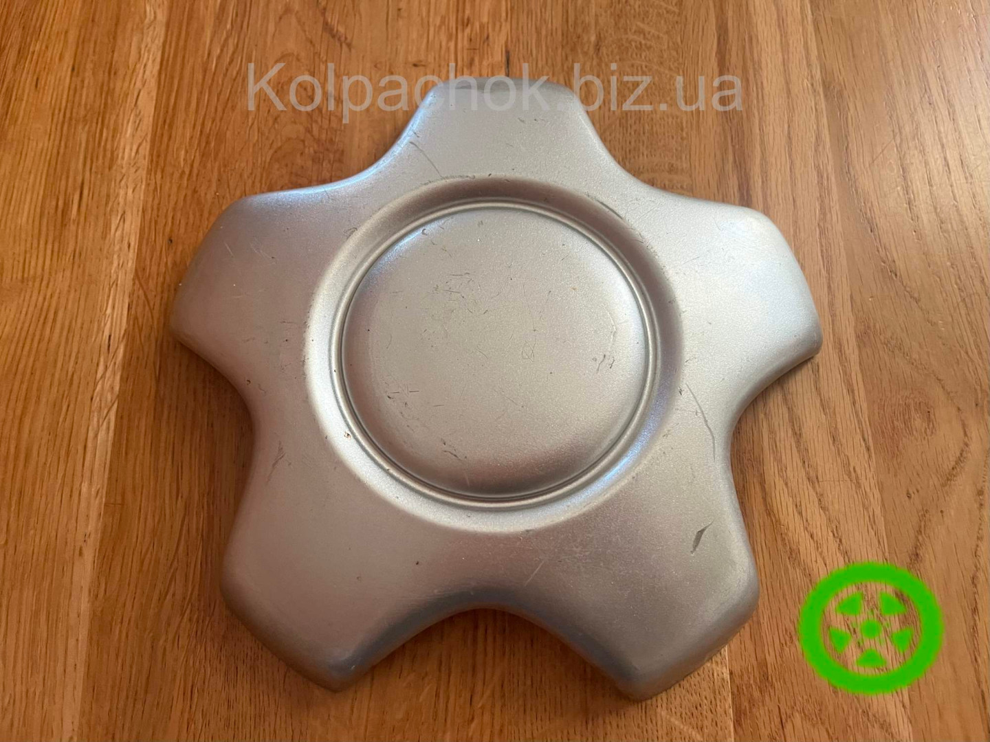 Оригинальный колпачок на диски Renault 7700834846