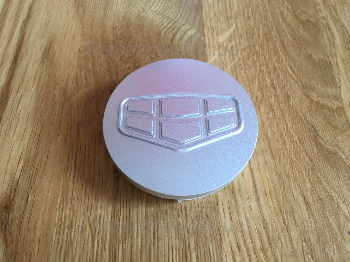 Ковпачки на диски Geely Emgrand (60/56)