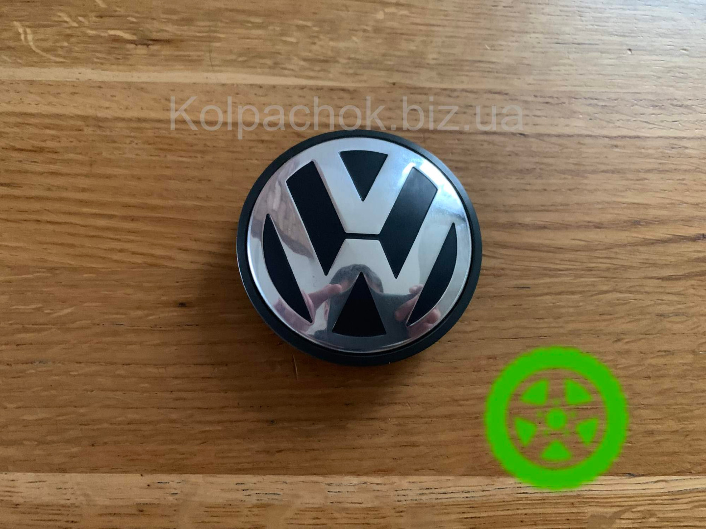 Original center caps for alloy wheels Volkswagen 7L6601149