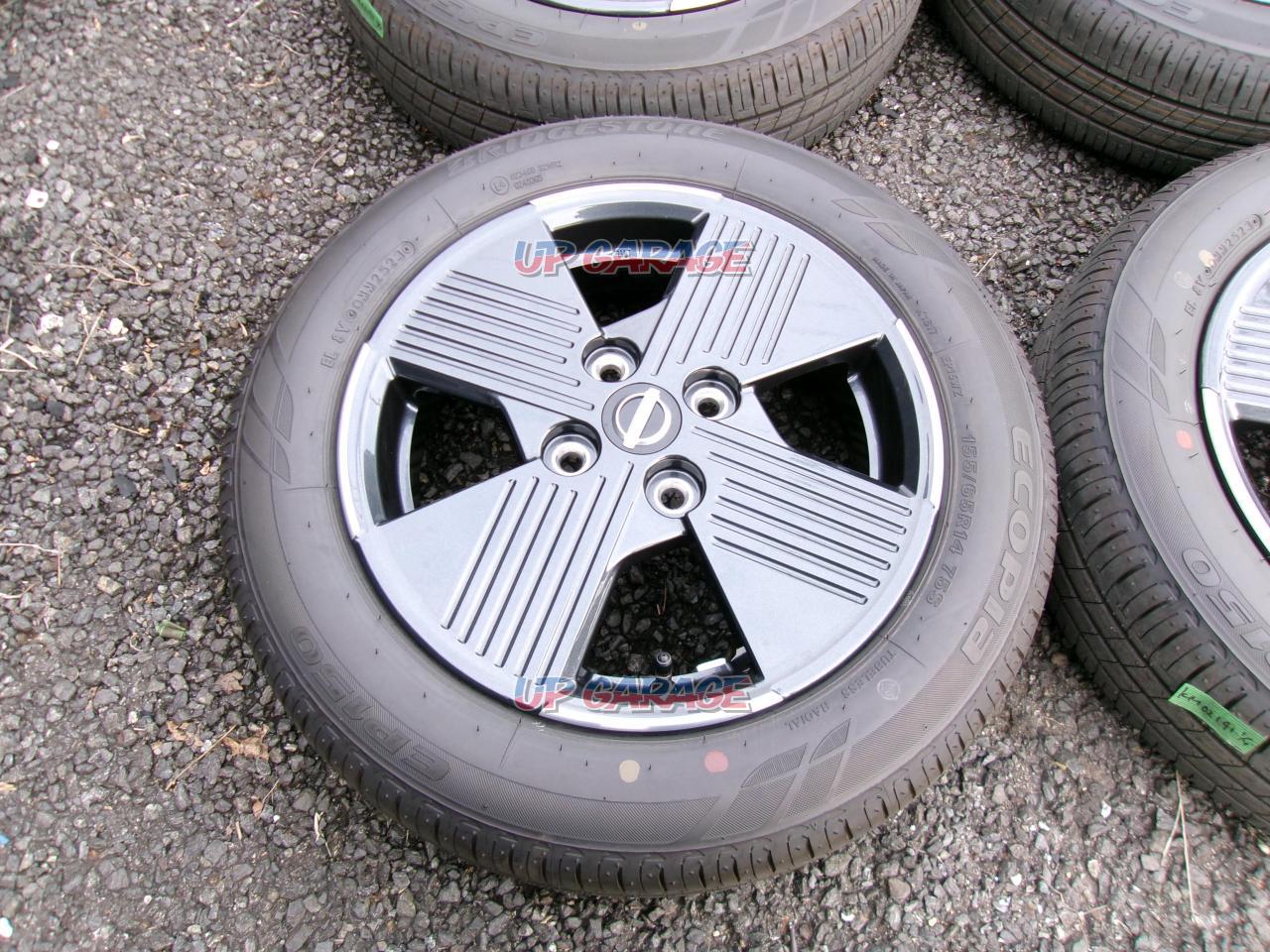 Ковпачок для дисків Nissan 40342-7MA3B