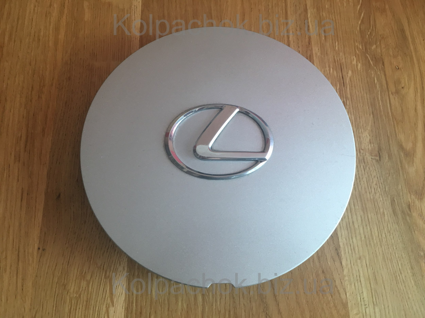 Wheel center caps Lexus LS400 8628 (original)