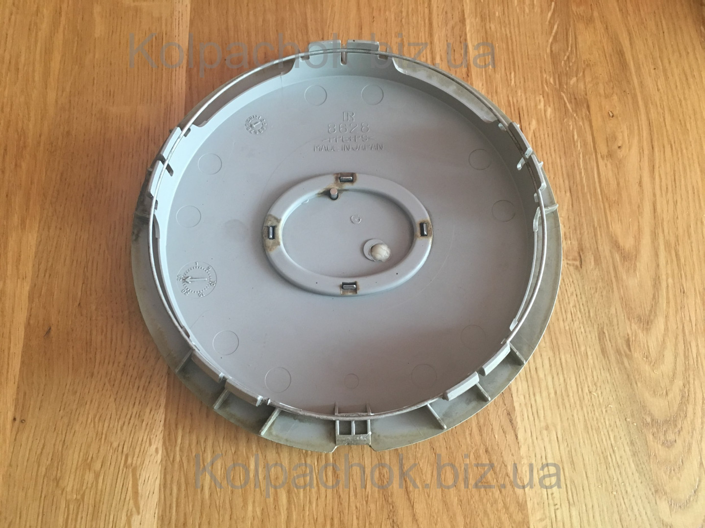 Ковпачки на диски Lexus LS400 8628