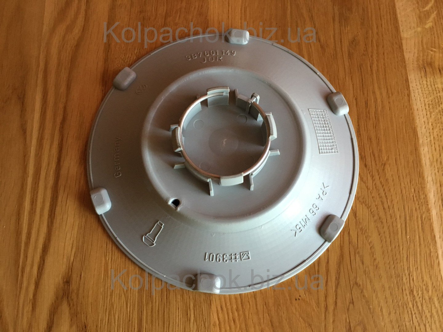 Genuine center cap for alloy wheels   Volkswagen Passat B5 3B7601149