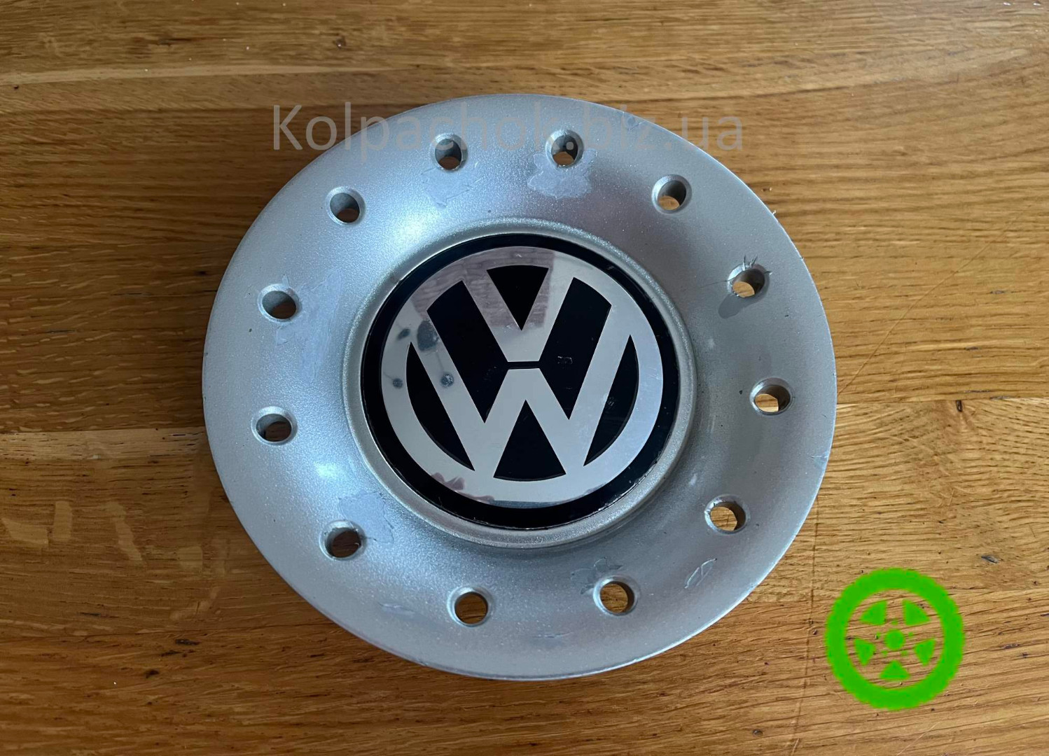 Оригінальний ковпачок на диски Volkswagen 1J0601149G