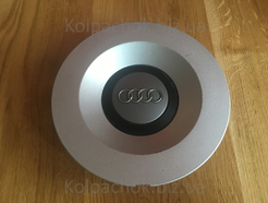 Оригинальный колпачок  на диски Audi 8D0601165E