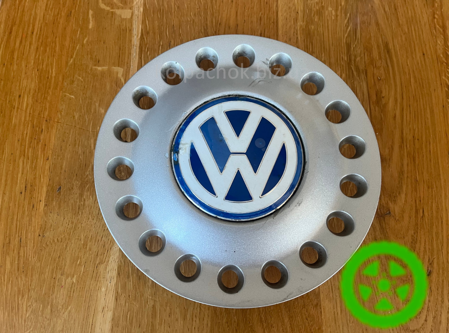 Original center caps for alloy wheels Volkswagen 1C0601149A