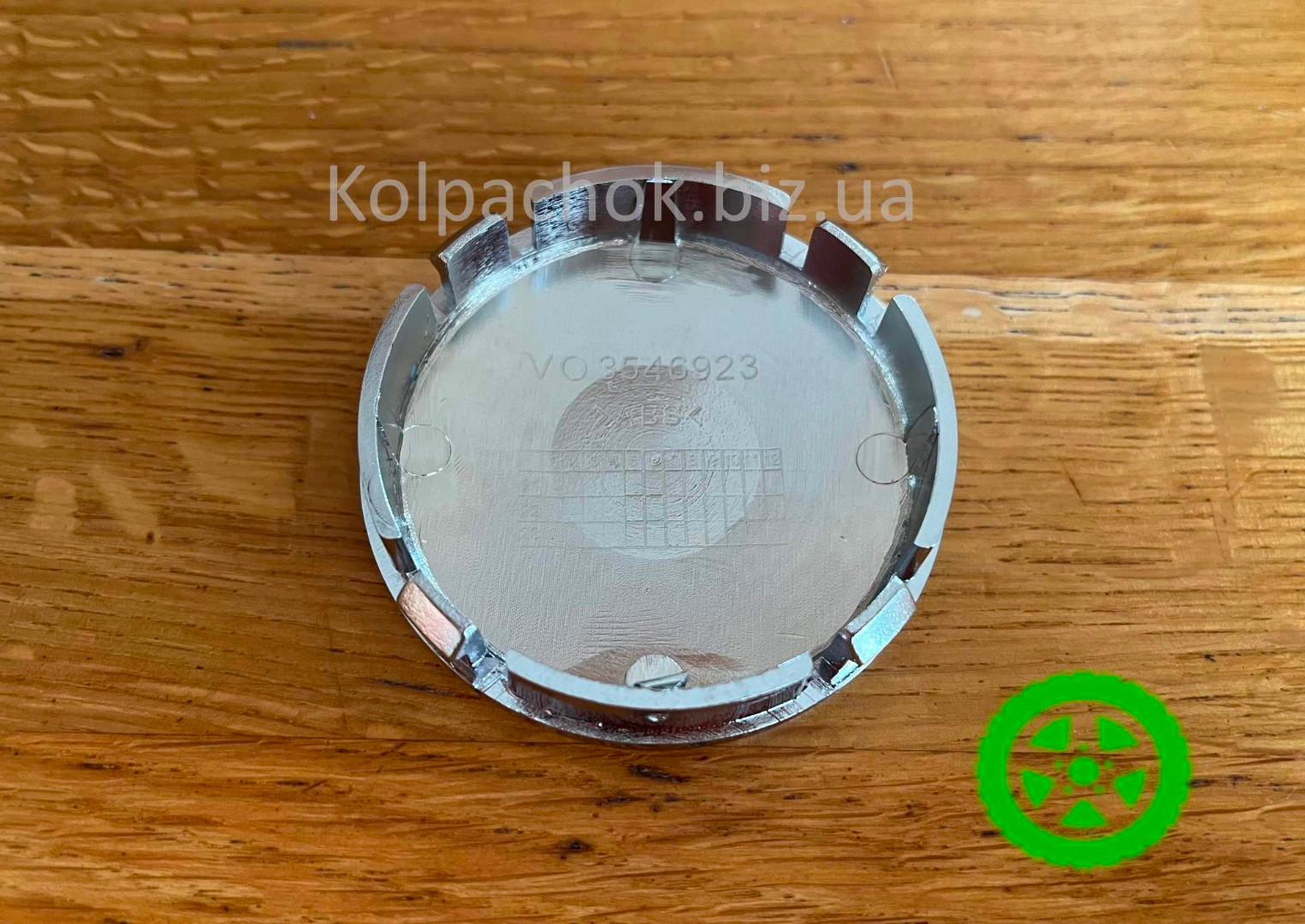 Ковпачок Land Rover для дисків Volvo 30748052