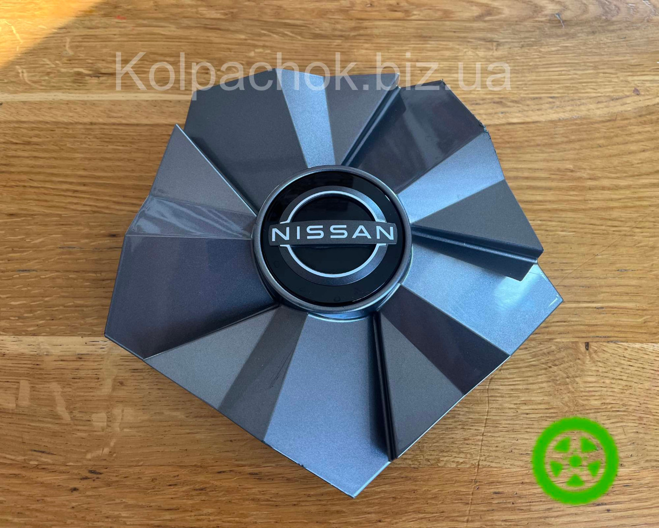Оригинальный колпачок на диски Nissan 40315-5M1C