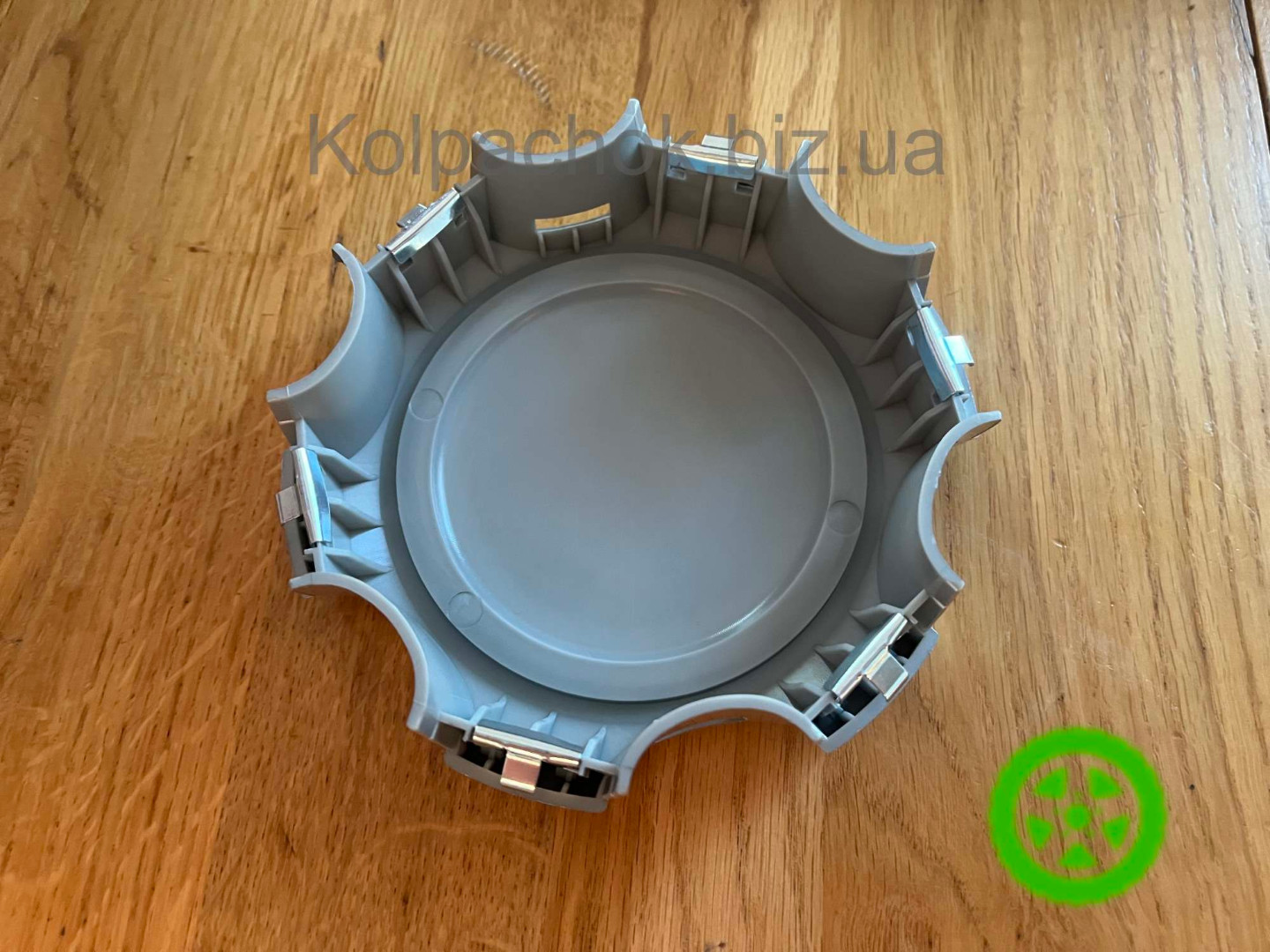 Ковпачок для дисків Toyota Tacoma Tundra 42603-04030 (136мм / 120мм)