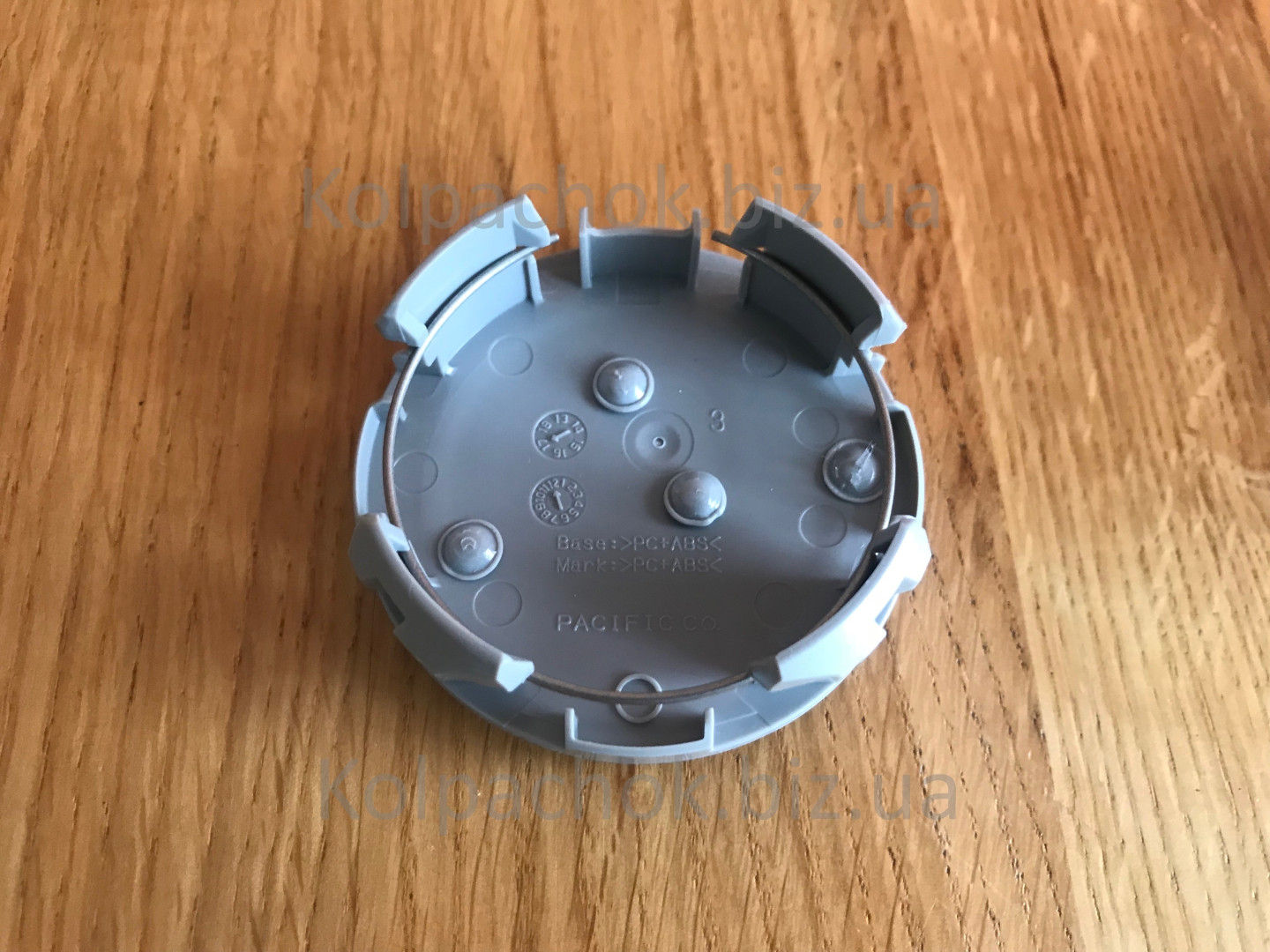 Оригінальний ковпачок для дисків Lexus 42603-50380
