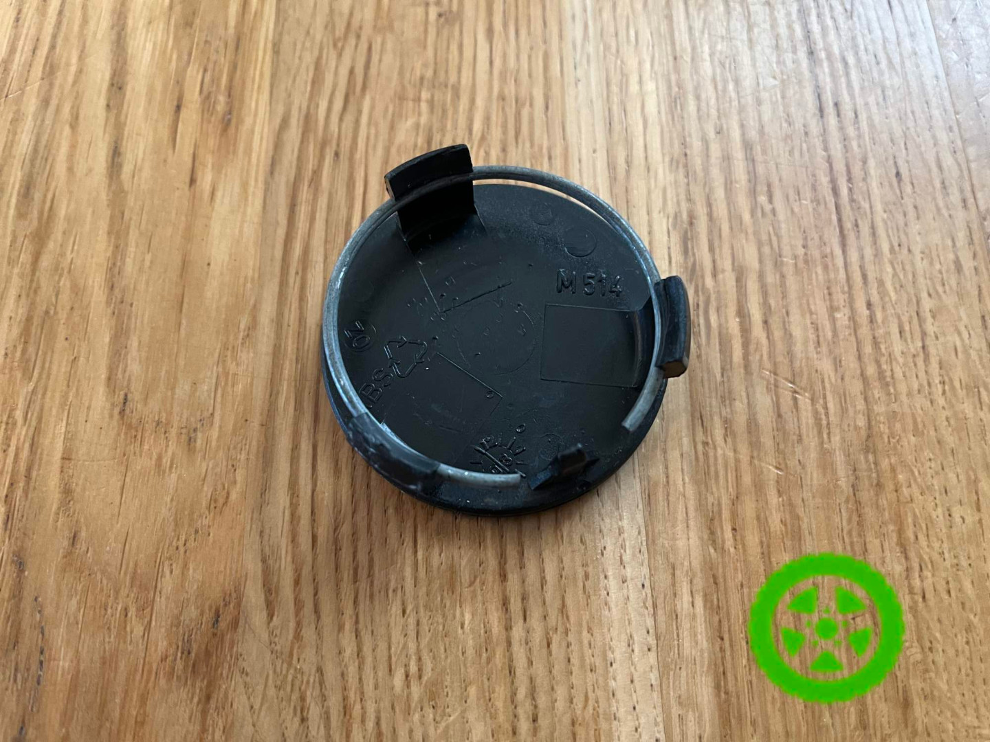 Оригінальний ковпачок для дисків OZ M514