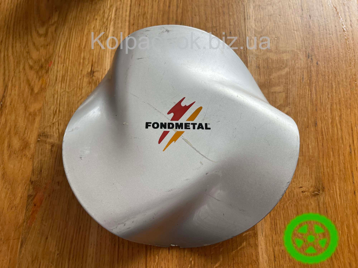 Оригинальный колпачок на диски Fondmetal C034