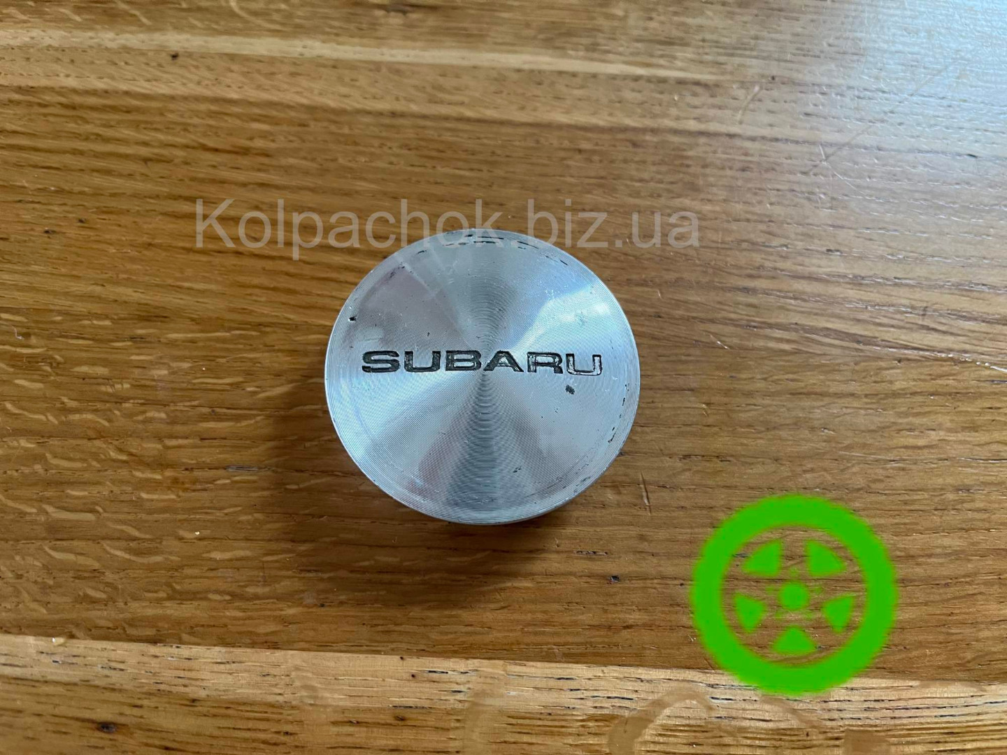 Оригинальный колпачок на диски Subaru 28811-AC110