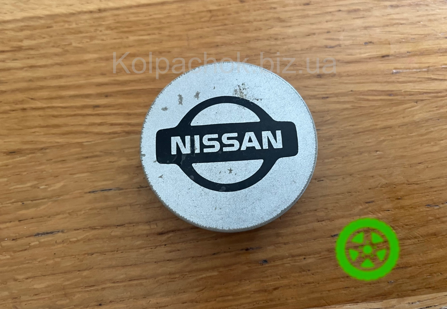 Колпачок Nissan на диски Fondmetal C005