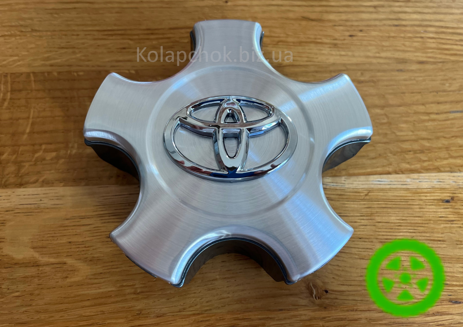 Колпачок на диски Toyota Avalon 42603-AC050