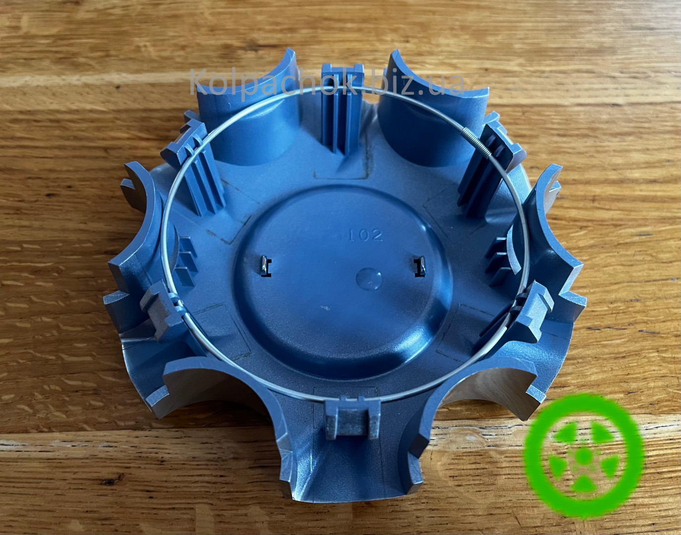 Toyota Hilux Wheel Center Cap (138mm / 114mm) — 4260B-0K060