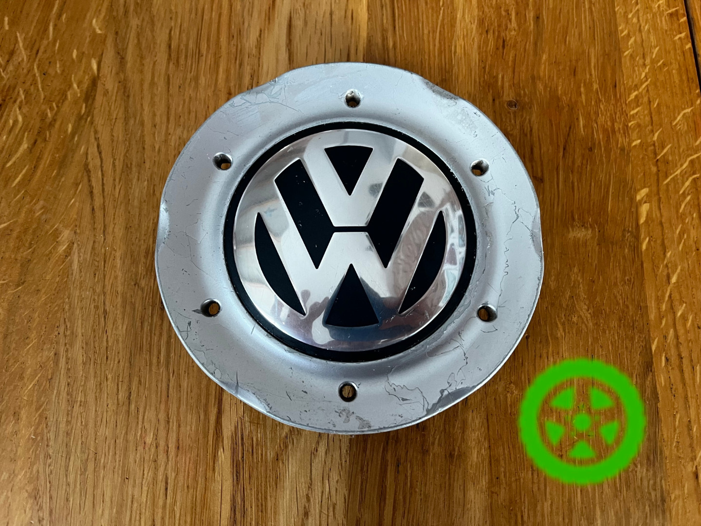 Оригінальний ковпачок для дисків Volkswagen New Beetle 1C0601149M