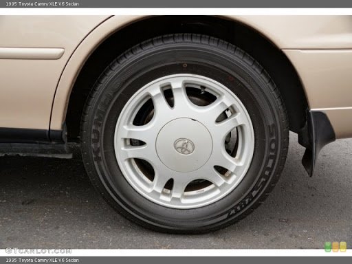 Оригінальний ковпачок Toyota Camry 7952 / 42603-32160 (171мм)