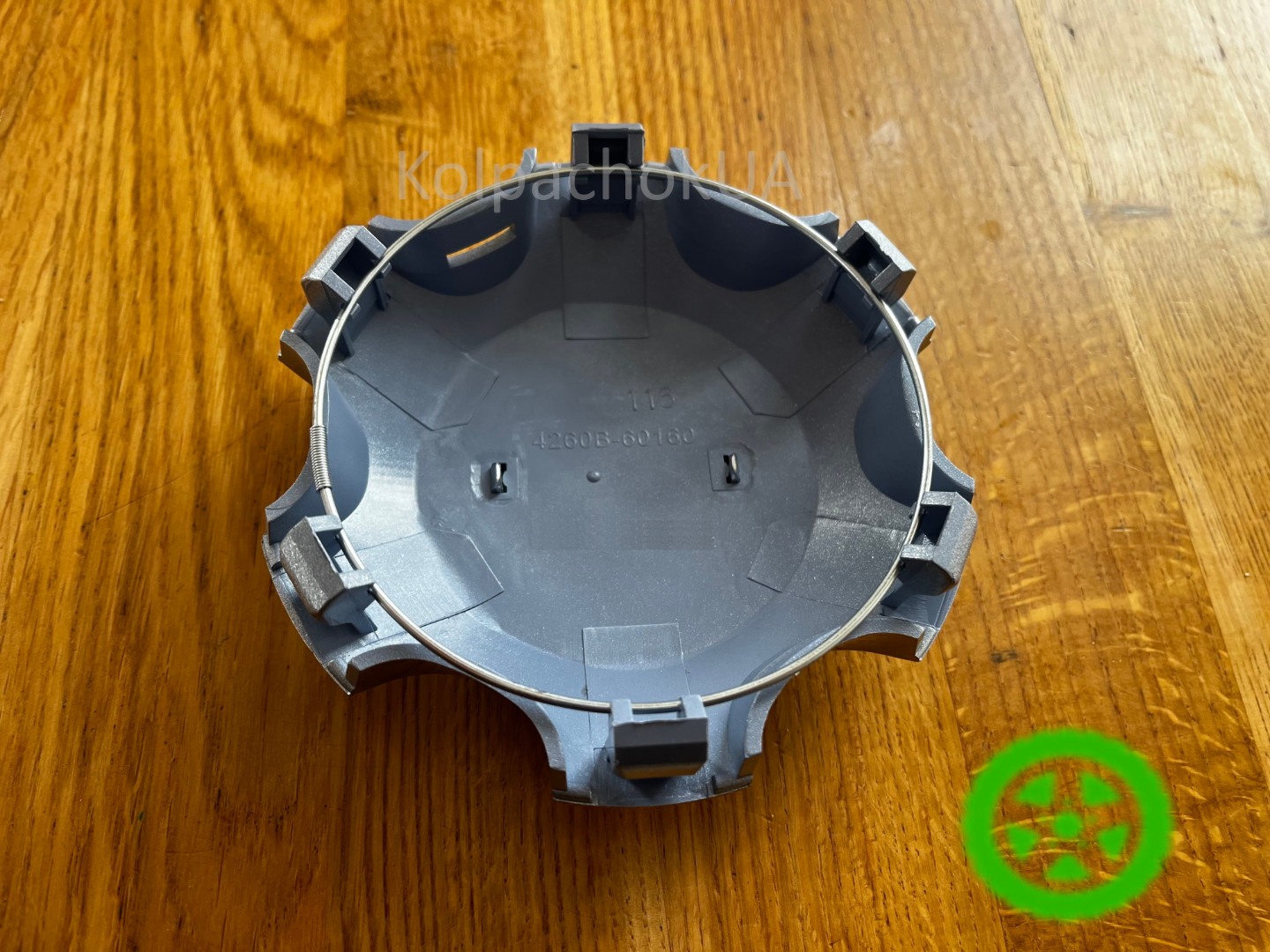 Ковпачок диска Toyota Land Cruiser Prado (140мм / 120мм) — 4260B-60160