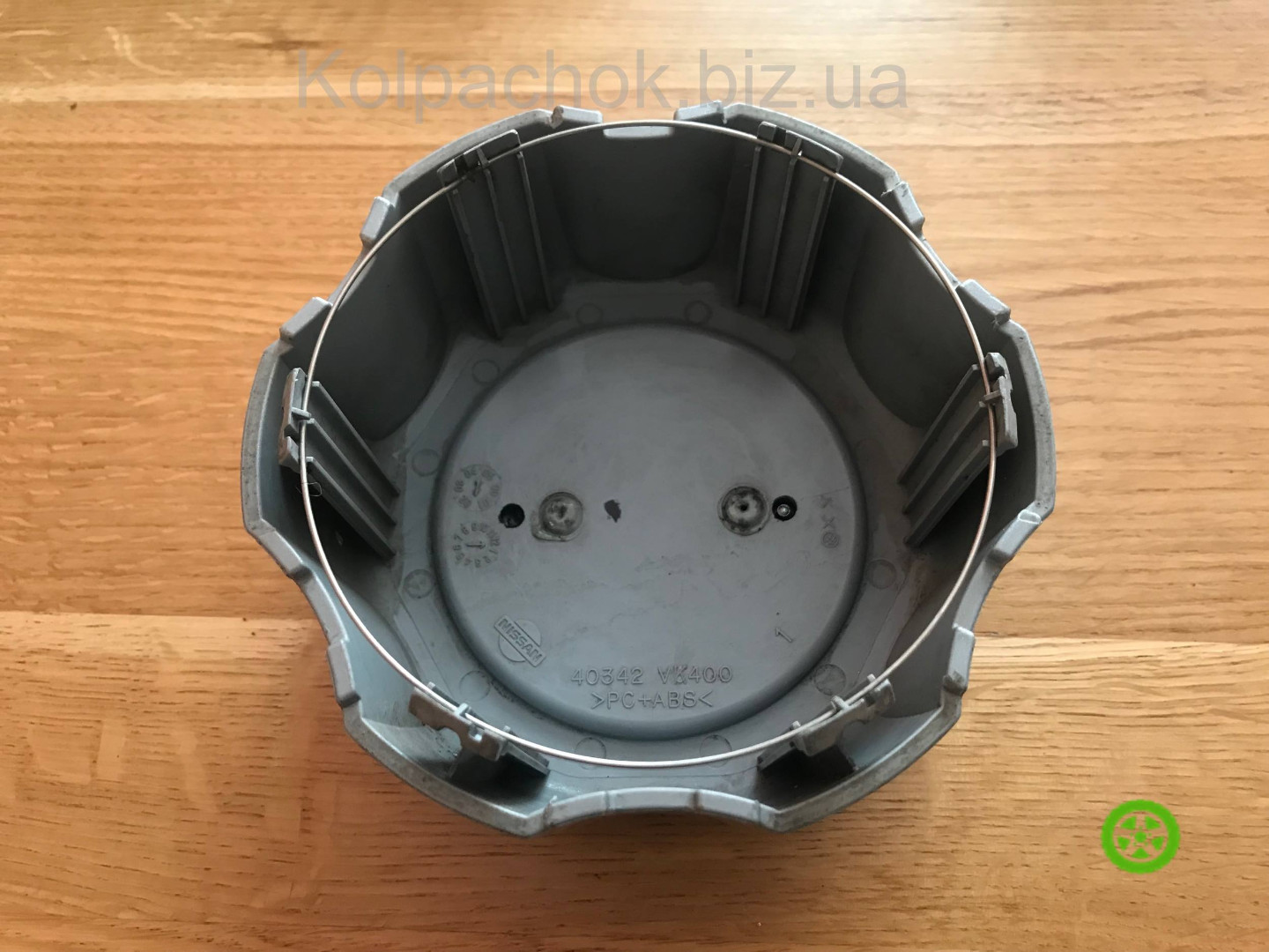 Wheel center  caps  Nissan NP300 NAVARA 40342VK400 (original)