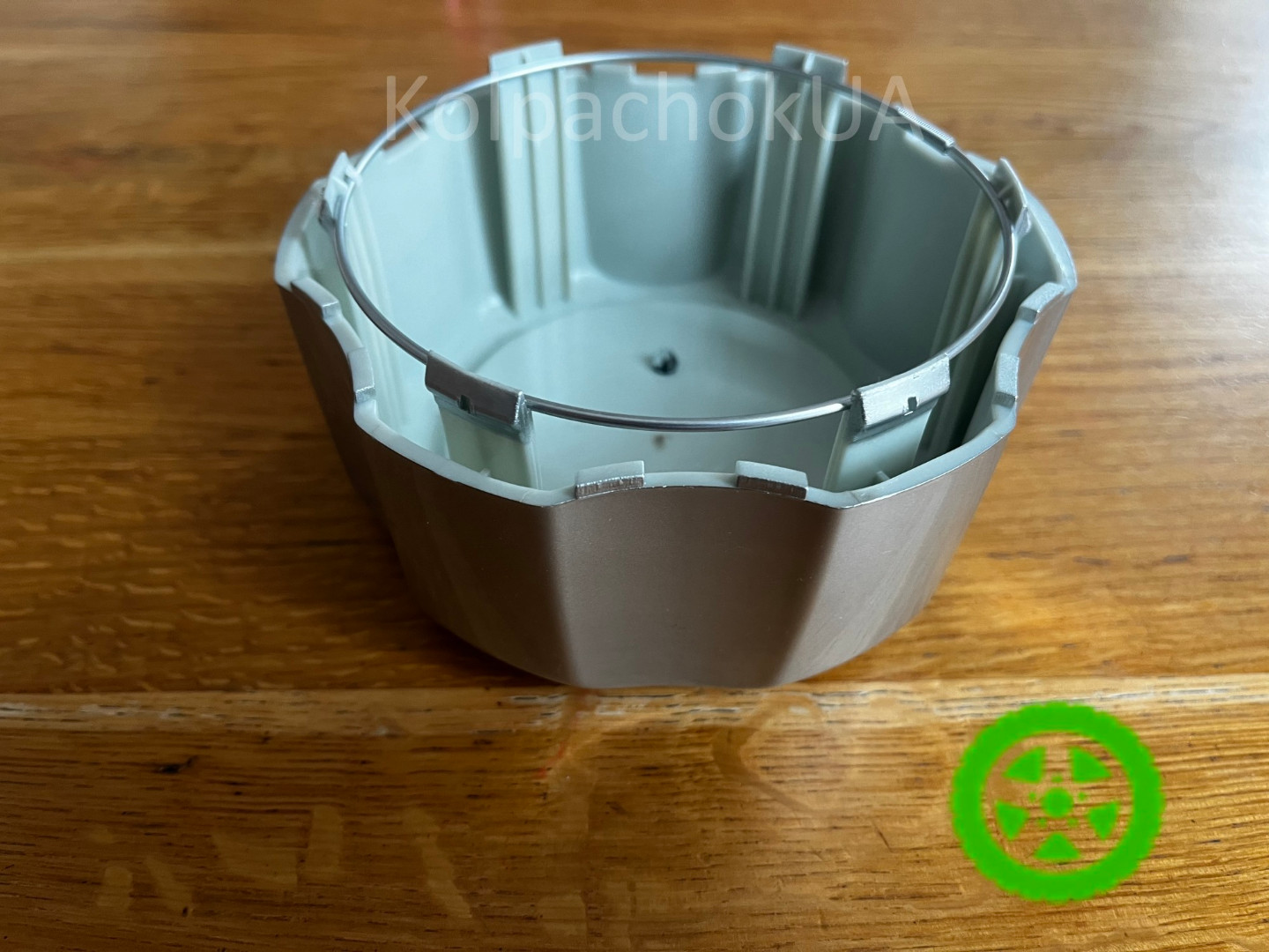 Nissan Center Cap 40342-VK400 (129mm / 108mm) – fit NP300,  NAVARA