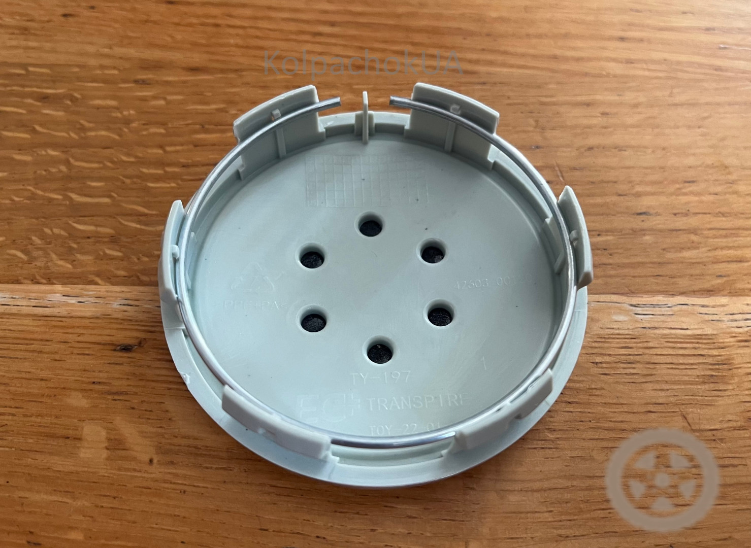 Ковпачок диска Toyota 42603-0C120 (84мм / 78мм) — для TUNDRA, SEQUOIA