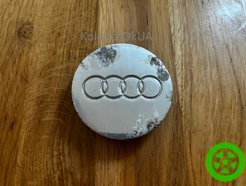 Genuine Audi center cap 4D0601170A – fits A6 A8
