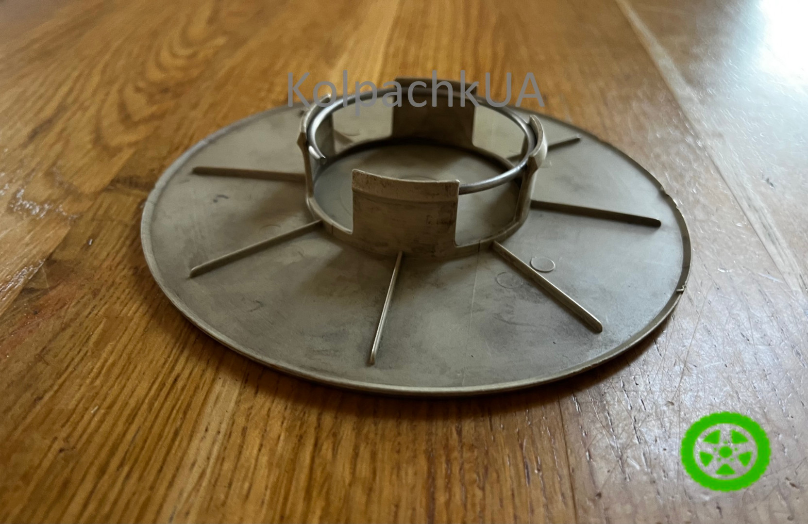 Volvo Genuine Center Cap 6819619 (148mm / 62mm)  - photo 3
