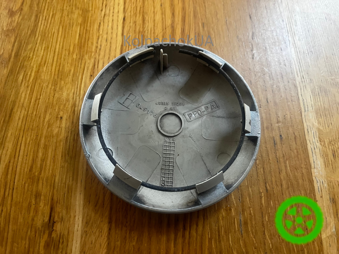 Оригинальный колпачок диска Ford 403151F201 -  для Maverick