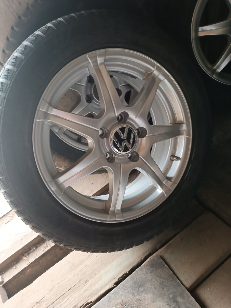 Ковпачок Volkswagen для дисків Mercedes-Benz  - 75мм / 70мм