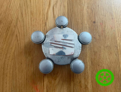 Оригинальный колпачок на диски Seat 6L0601149E