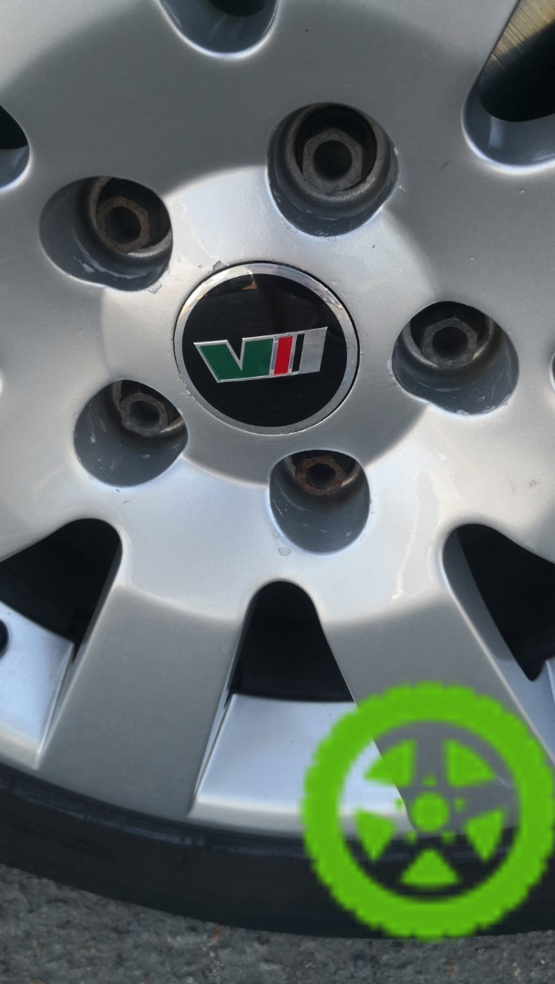 Wheel center caps Skoda V2 5JA601151