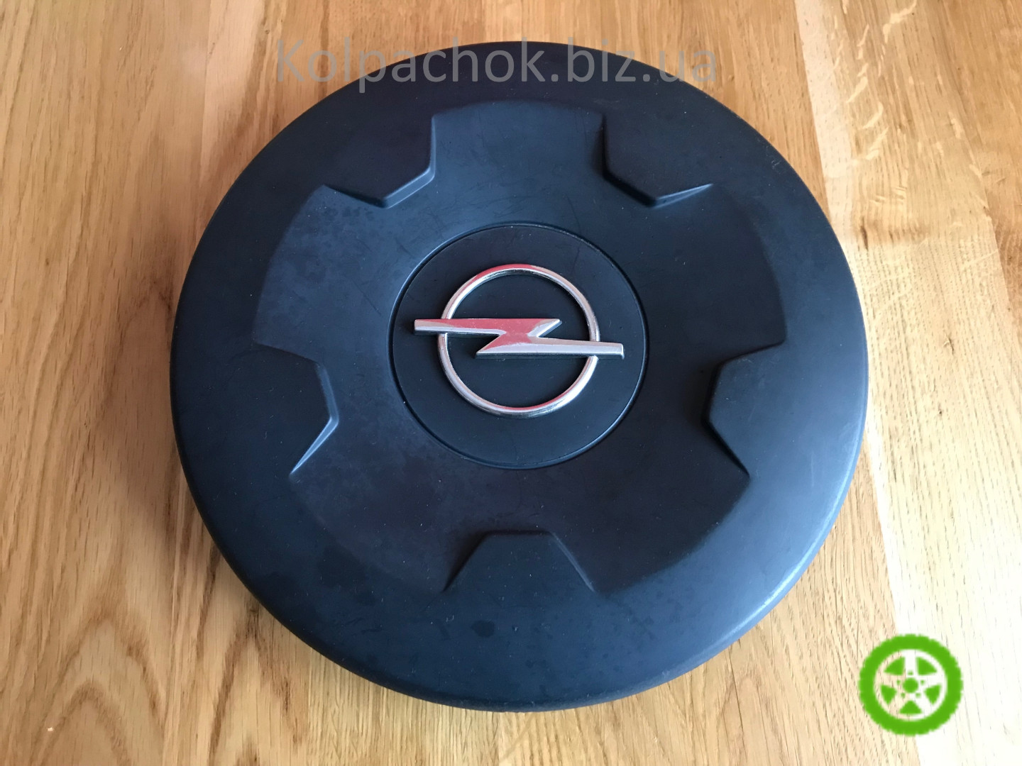 Оригінальний ковпачок на  диски Opel 8200035459
