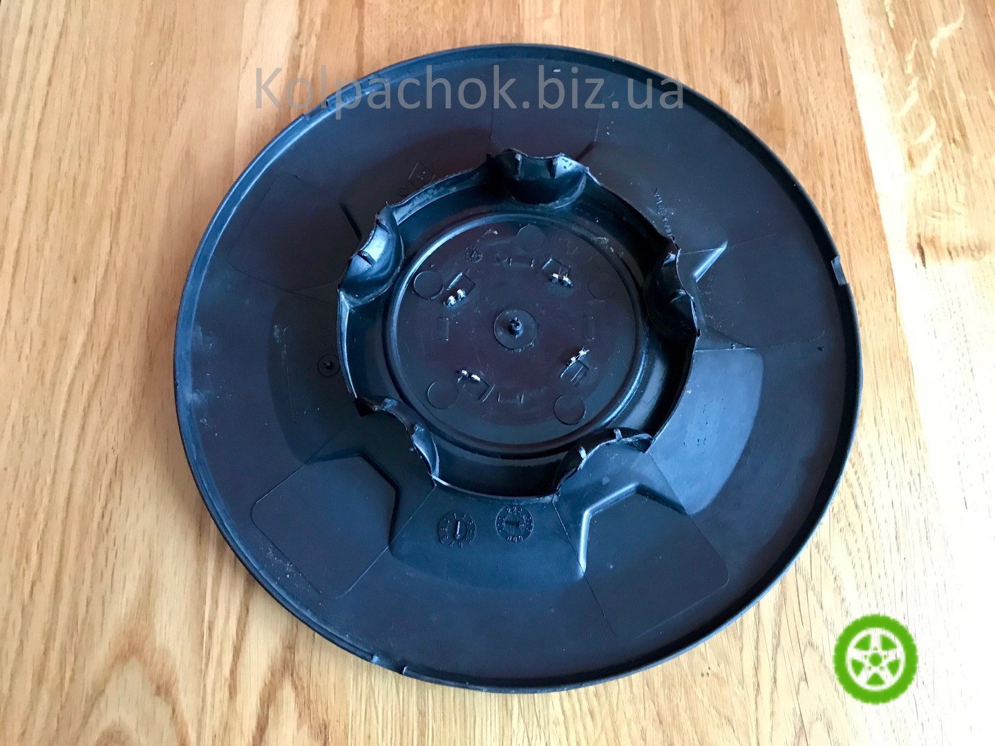 Ковпаки на диски Renault Master 8200035453