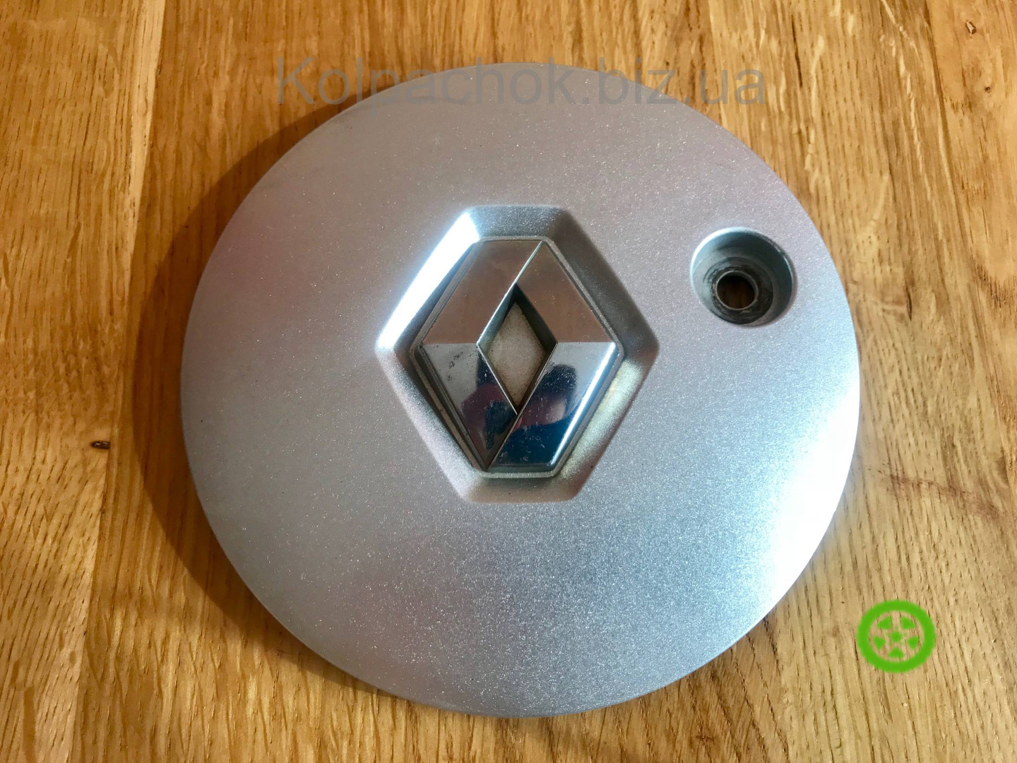 Оригінальний ковпачок для дисків Renault 8200134774