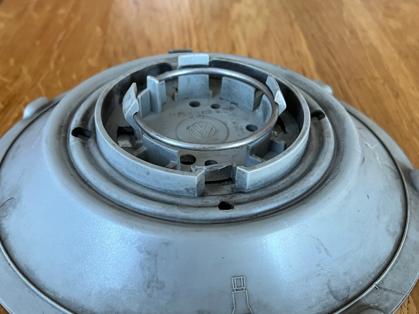 Ковпачки на диски Volkswagen 3B0601149J (оригінал)