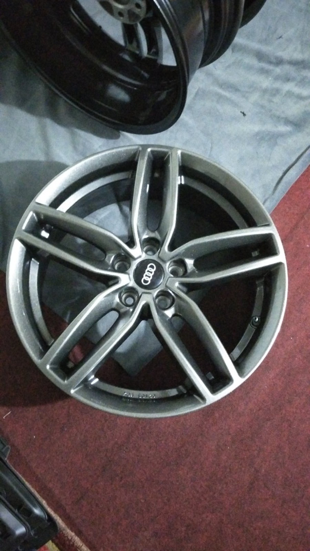 Ковпачок для дисків Audi (60-56мм)