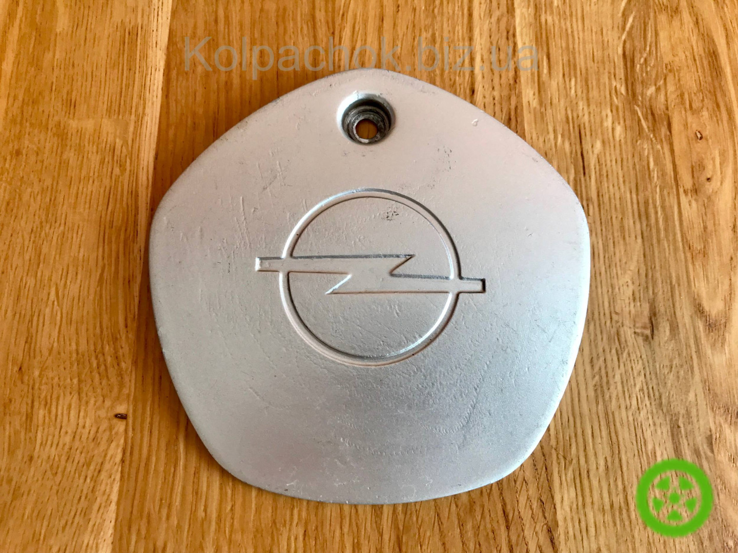 Оригінальний ковпачок для дисків Opel 90425804