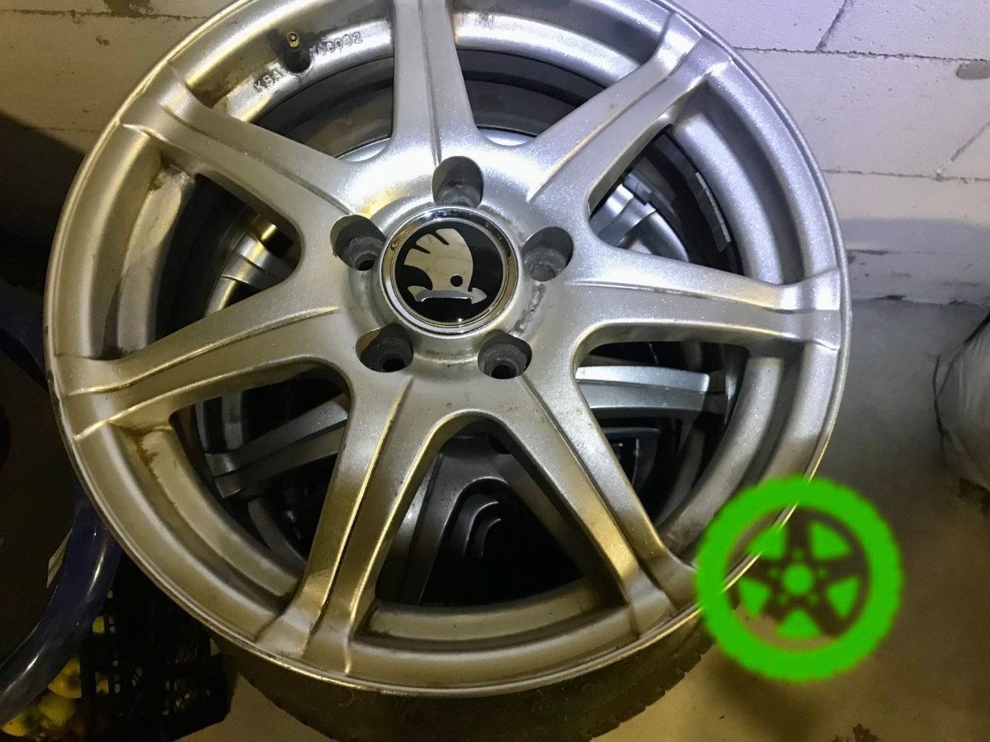 Ковпачок диска Skoda (74мм / 70мм) — для Rial, Dezent, Mercedes