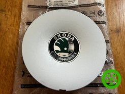 Оригинальный колпачок на диски Skoda 6Y0601149A