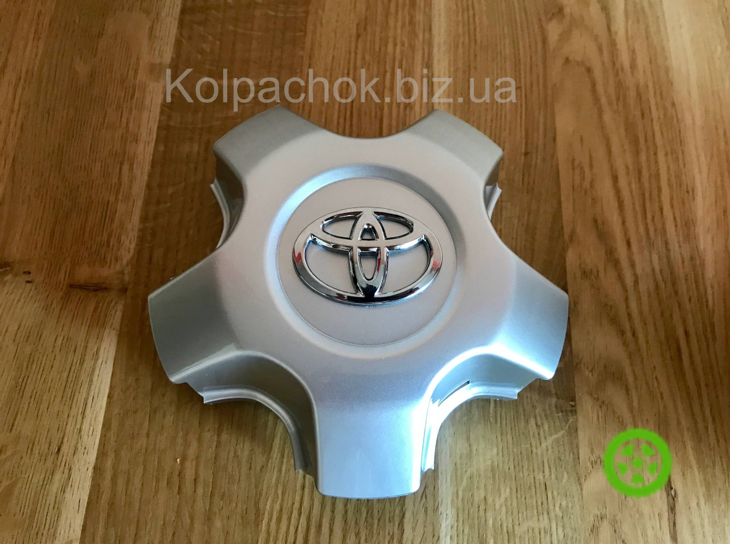 Колпачок на диски Toyota Land Cruiser 42603-60670