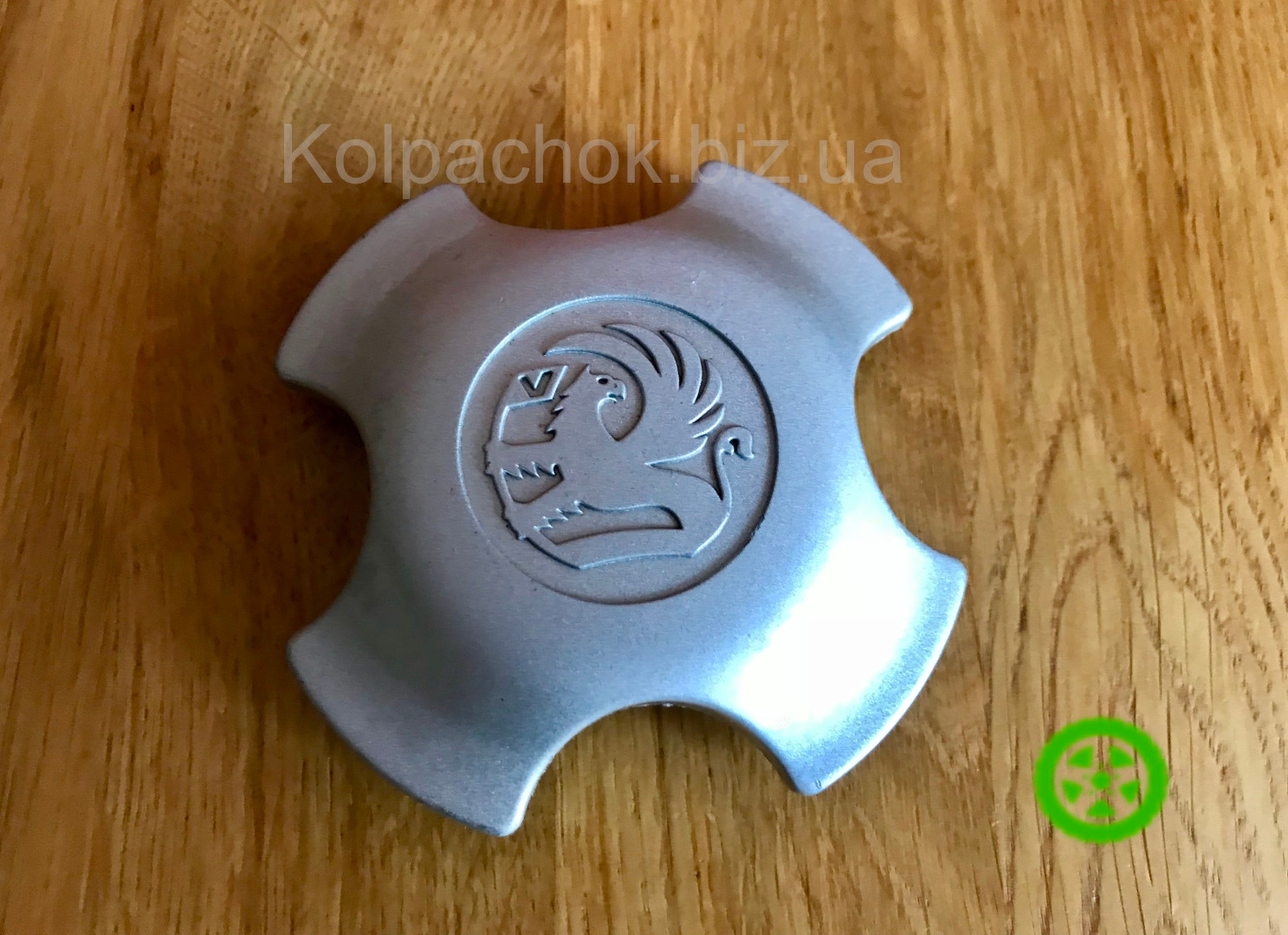 Оригинальный колпачок на диски Vauxhall 90372640