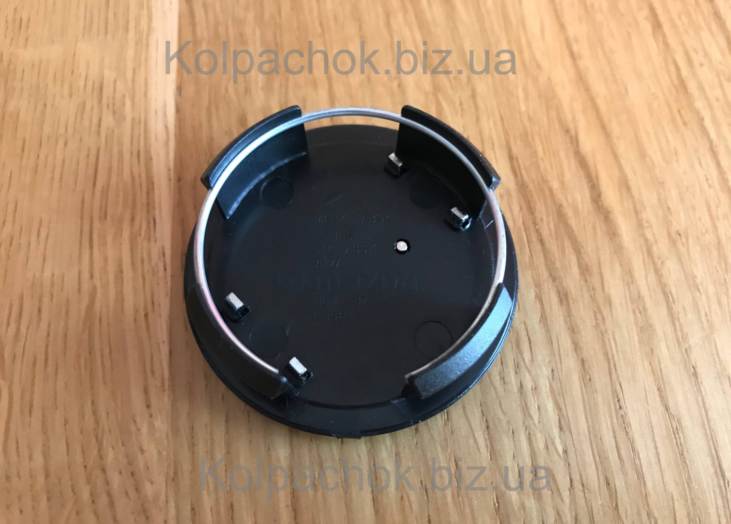 Ковпачок для дисків Mazda BBM237190 KD51-37-190