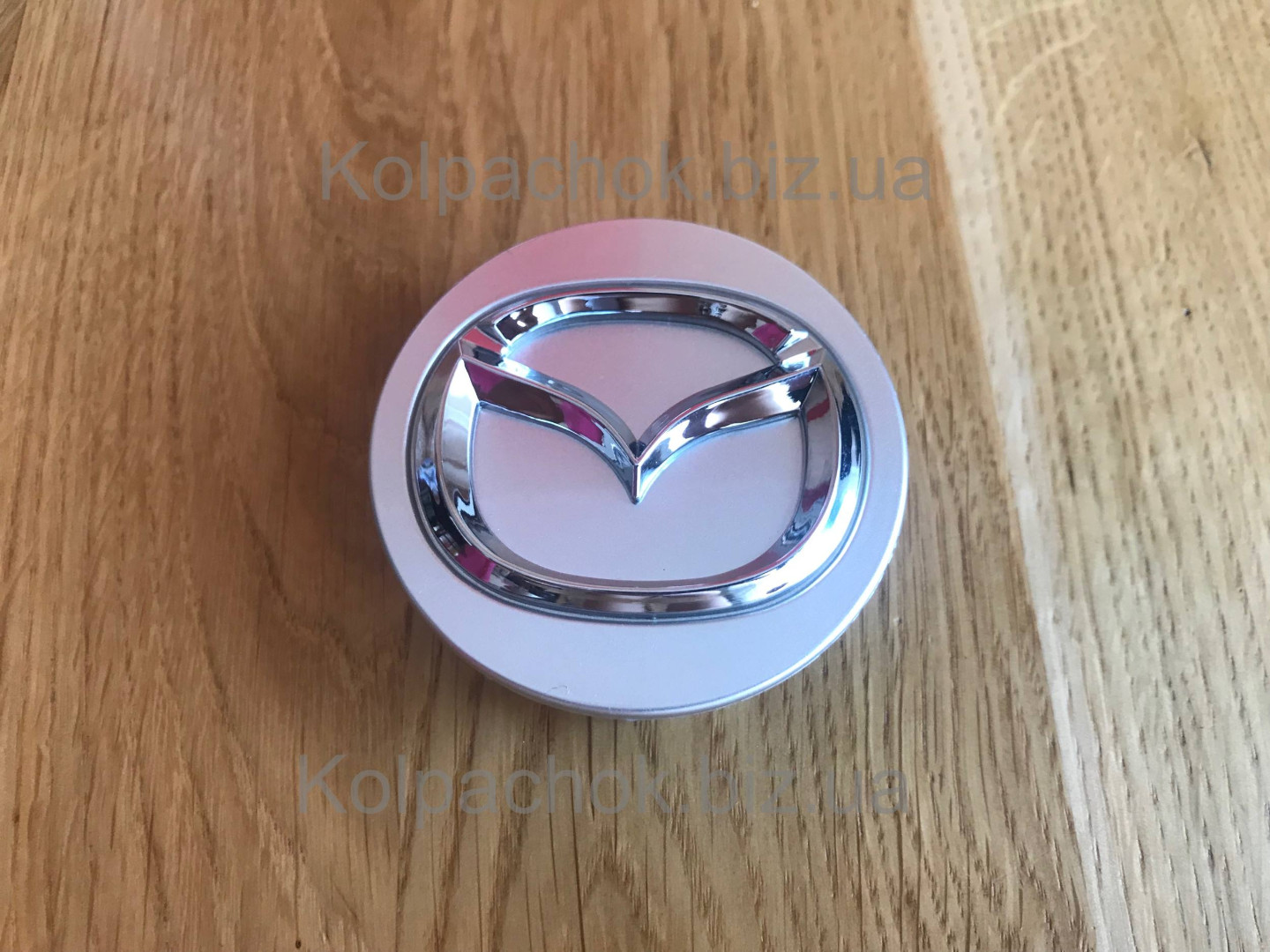 Ковпачок для дисків Mazda BBM237190 KD51-37-190