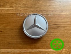 Оригінальний ковпачок для дисків Mercedes 1074000025