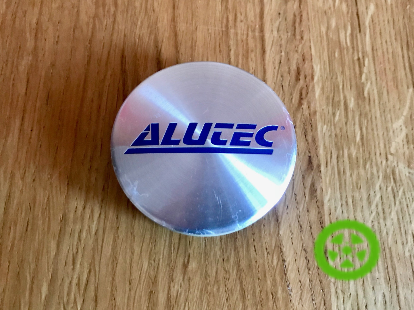 Оригинальный колпачок на диски Alutec N24 #5036