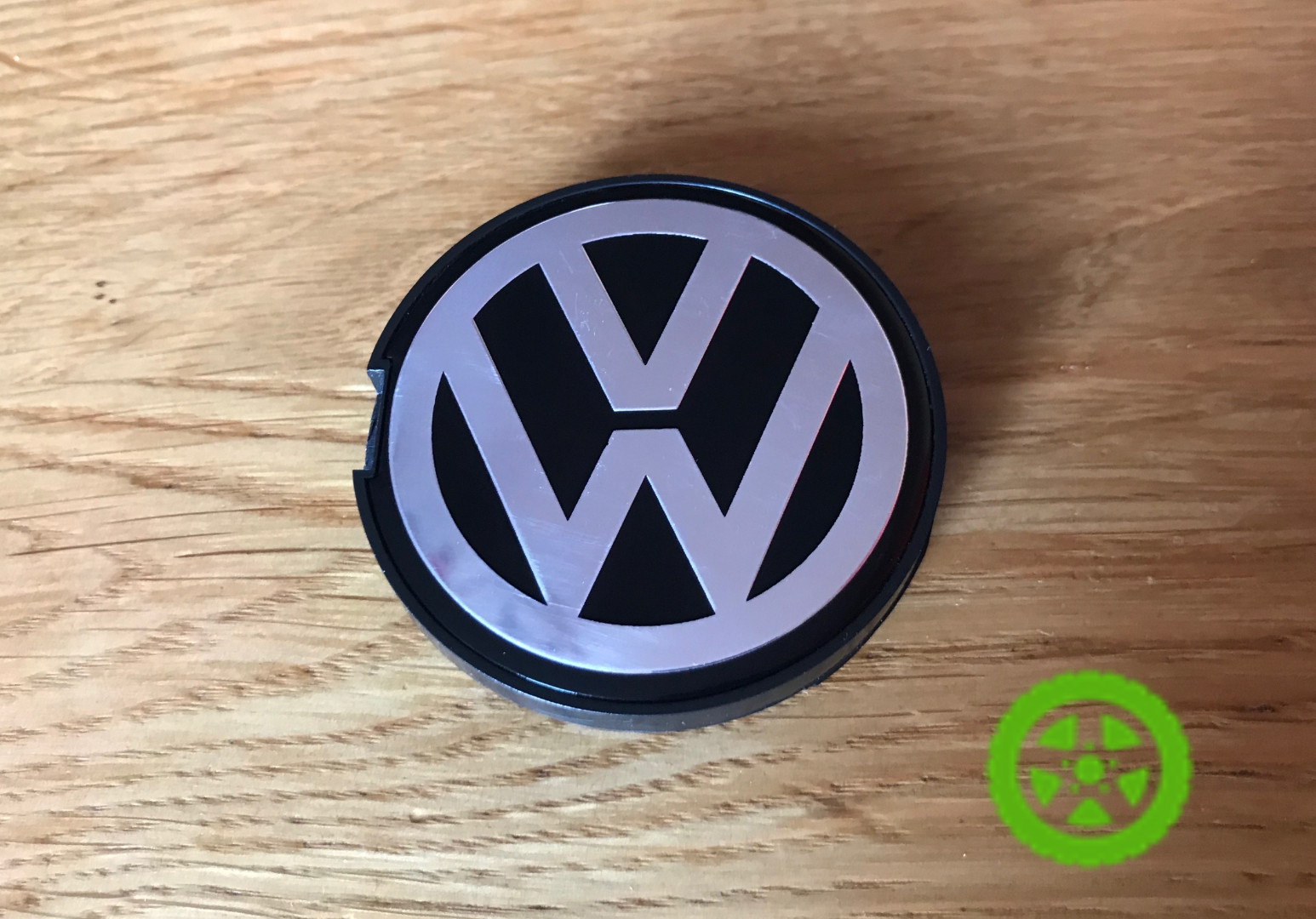 Колпачок на диски Volkswagen 6N0601171