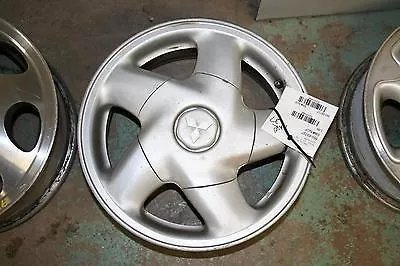 Оригінальний ковпачок для дисків Mitsubishi MR130030